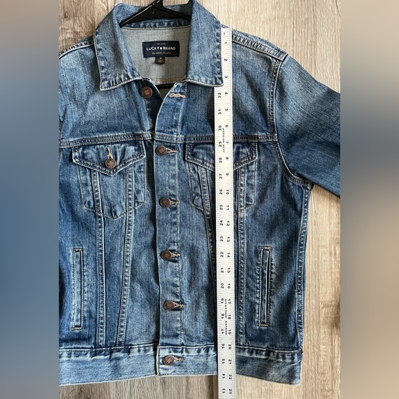 Lucky Brand Tomboy Trucker Distressed Blue Denim Jean Jacket  Cabincore Size Med - Picture 7 of 7